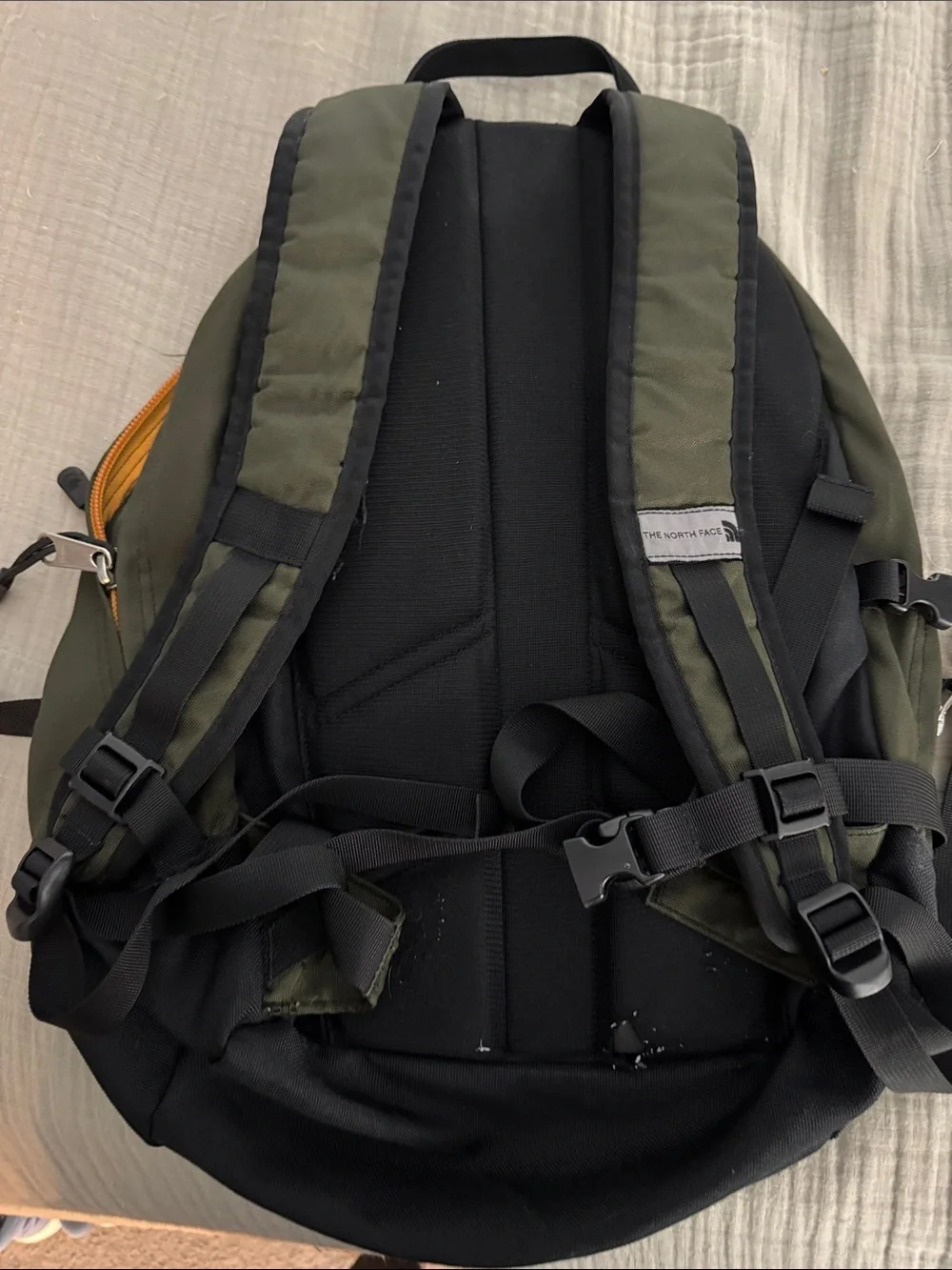 Vintage Y2K The North Face Yavapai Olive Green and Black Backpack